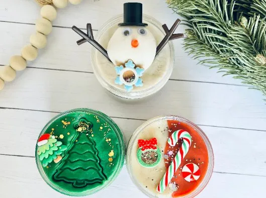 3 jar Christmas Playdough