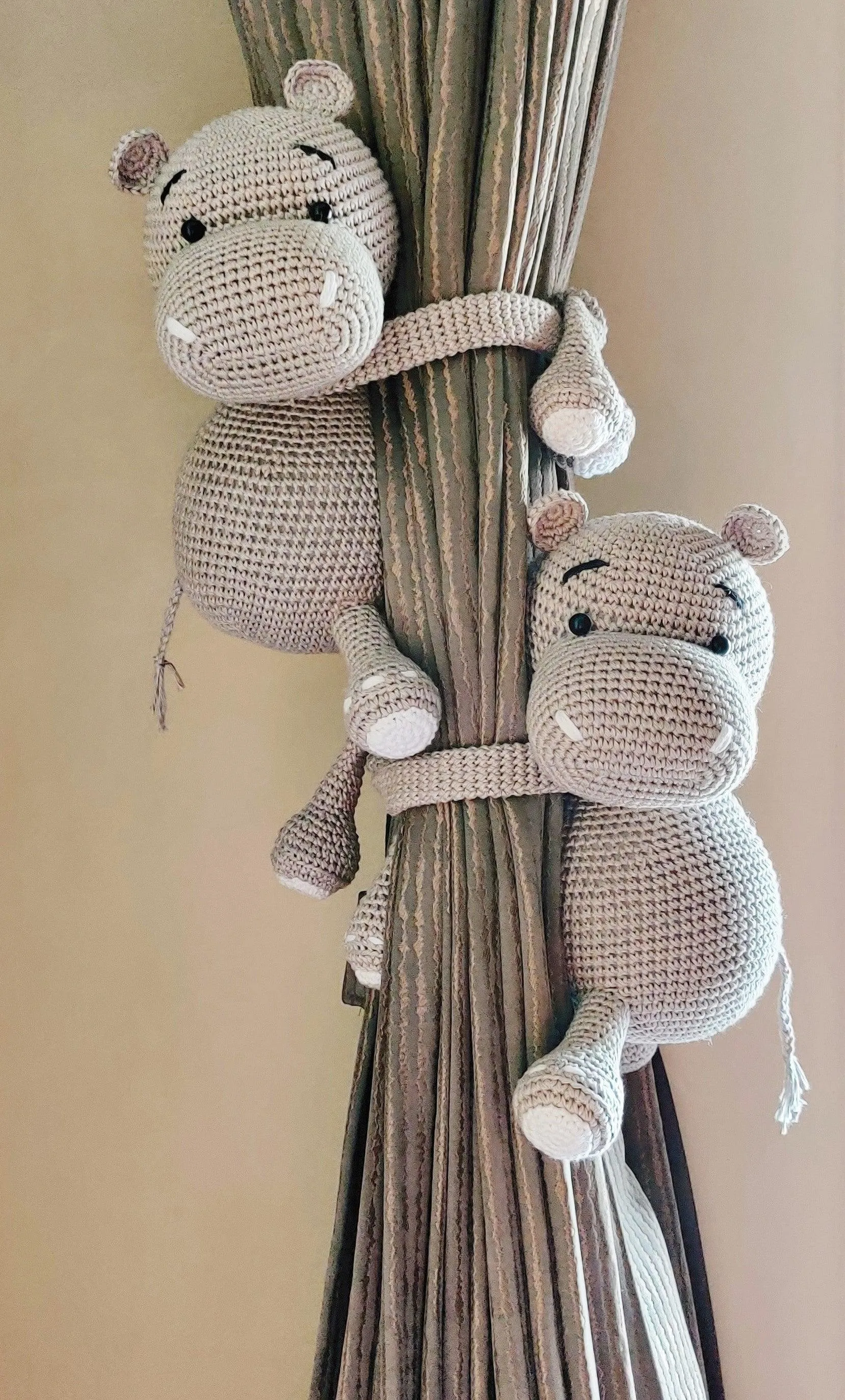 Animal - Elephant curtain Tie / Crochet Toy (Design 2)