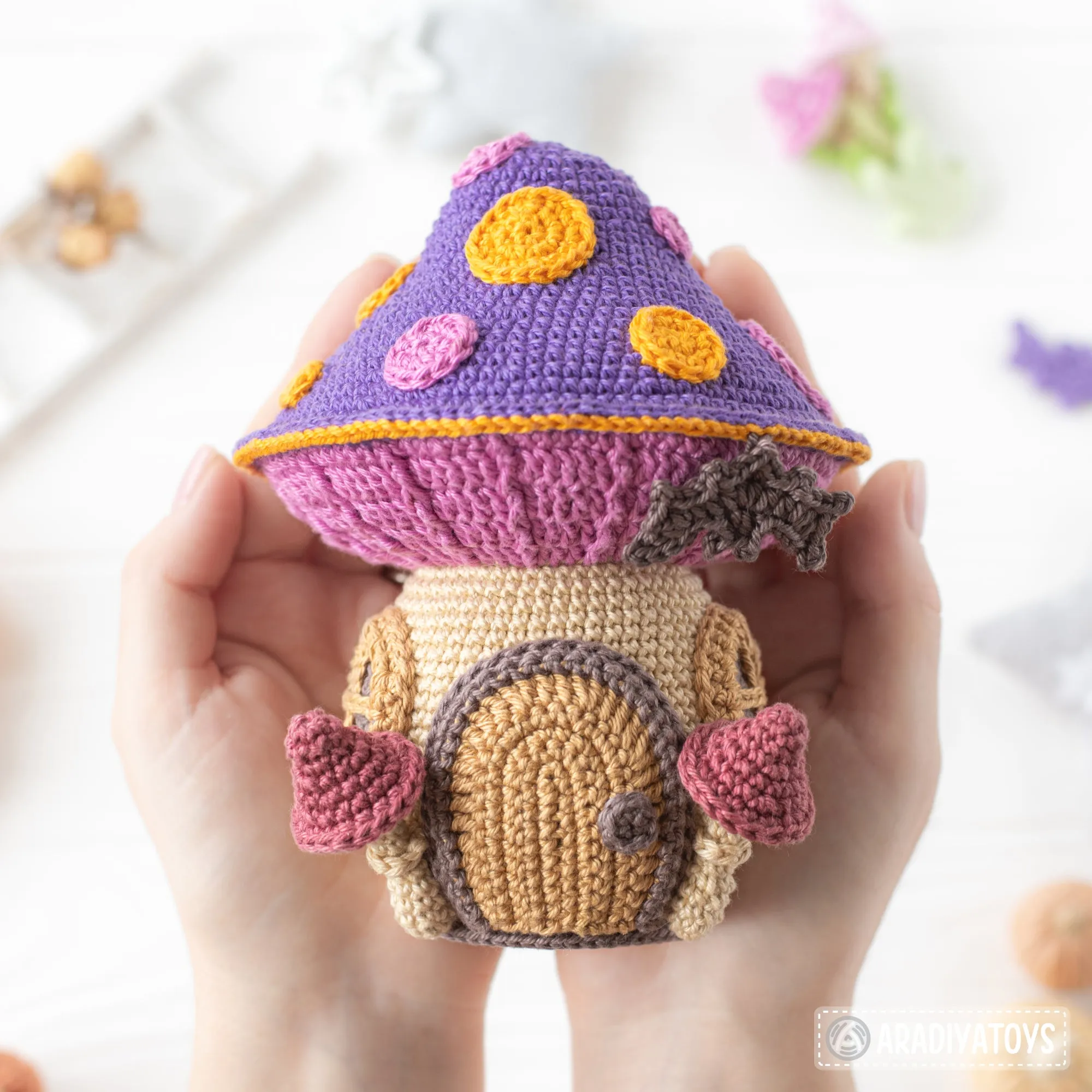 Midnight Swamp from “Mini Kingdom” collection halloween crochet pattern by AradiyaToys Amigurumi tutorial PDF file witch frog venus fly trap