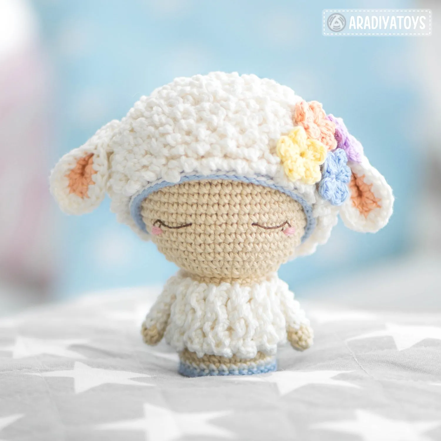 Mini Wendy the Lamb from "AradiyaToys Minis” collection / small doll crochet pattern by AradiyaToys (Amigurumi tutorial PDF file)