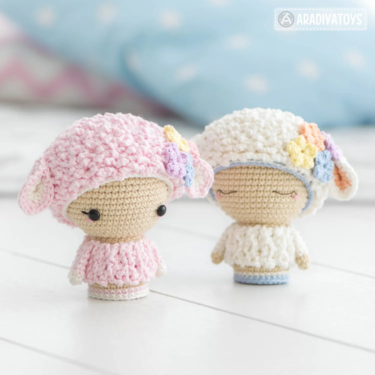 Mini Wendy the Lamb from "AradiyaToys Minis” collection / small doll crochet pattern by AradiyaToys (Amigurumi tutorial PDF file)