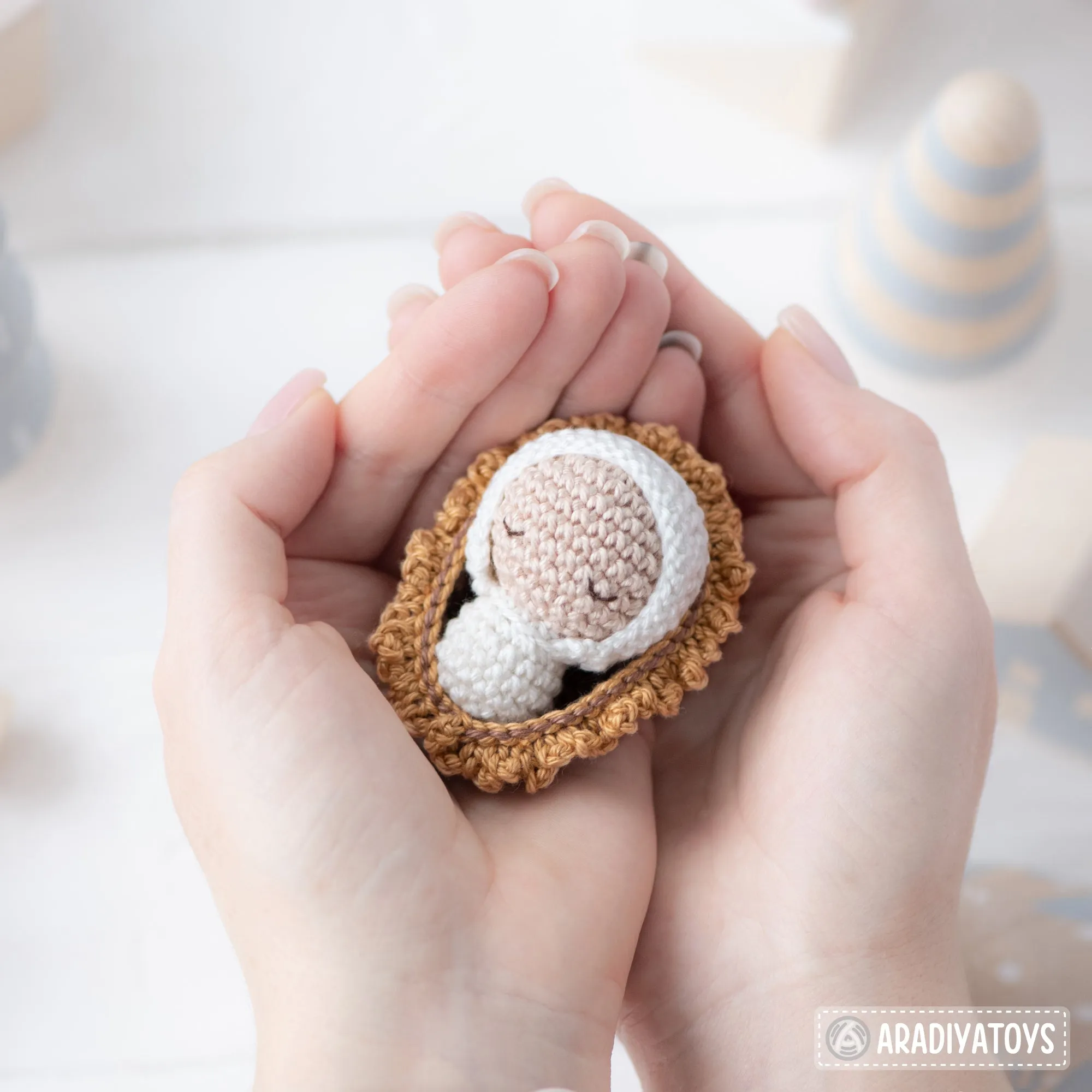 Nativity Minis from “AradiyaToys Minis” collection / christmas crochet pattern by AradiyaToys (Amigurumi tutorial PDF file), mini crochet