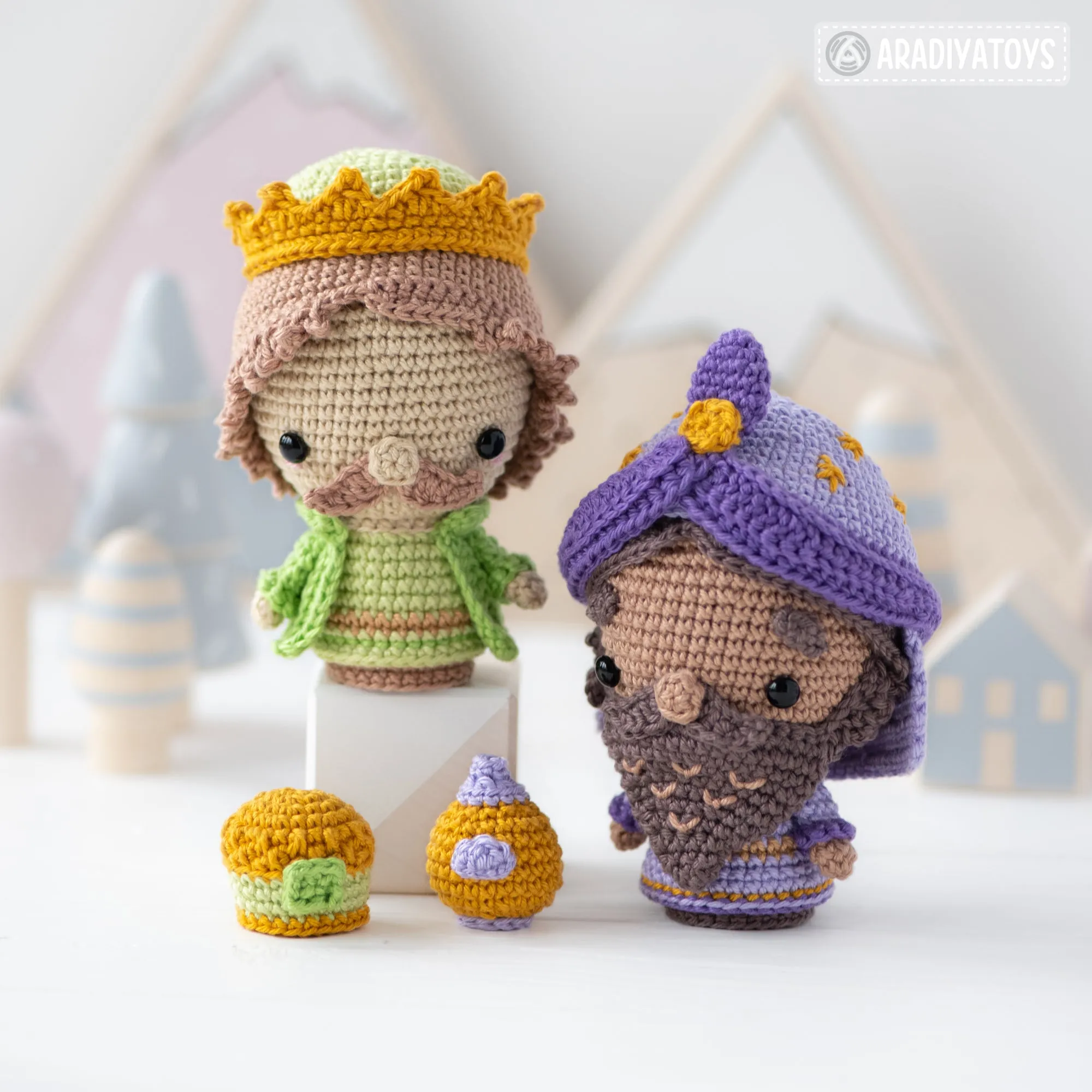 Nativity Minis set 2 from “AradiyaToys Minis” collection / christmas crochet pattern by AradiyaToys (Amigurumi tutorial PDF file) / mini