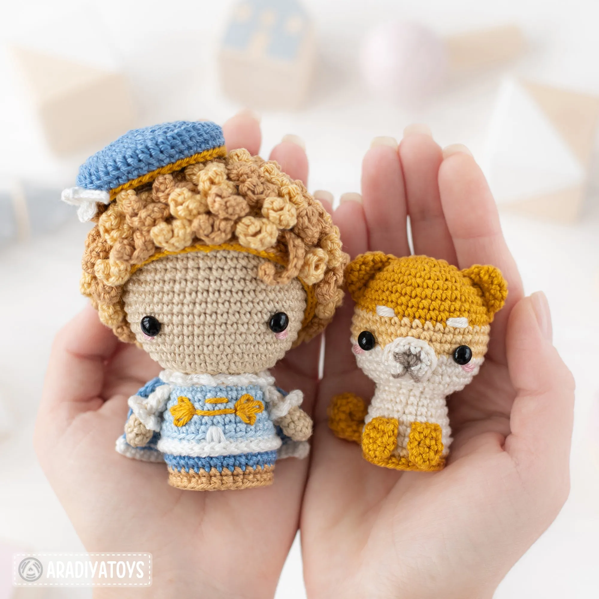 Royal Family from “Mini Kingdom” collection / crochet patterns by AradiyaToys (Amigurumi tutorial PDF file), prince, queen, crochet king